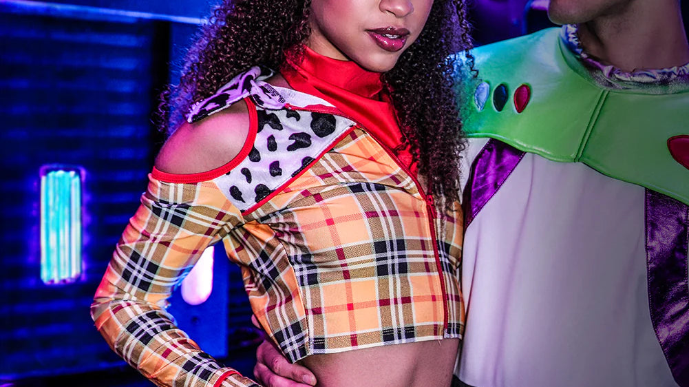 How to Style Sexy Halloween Costumes