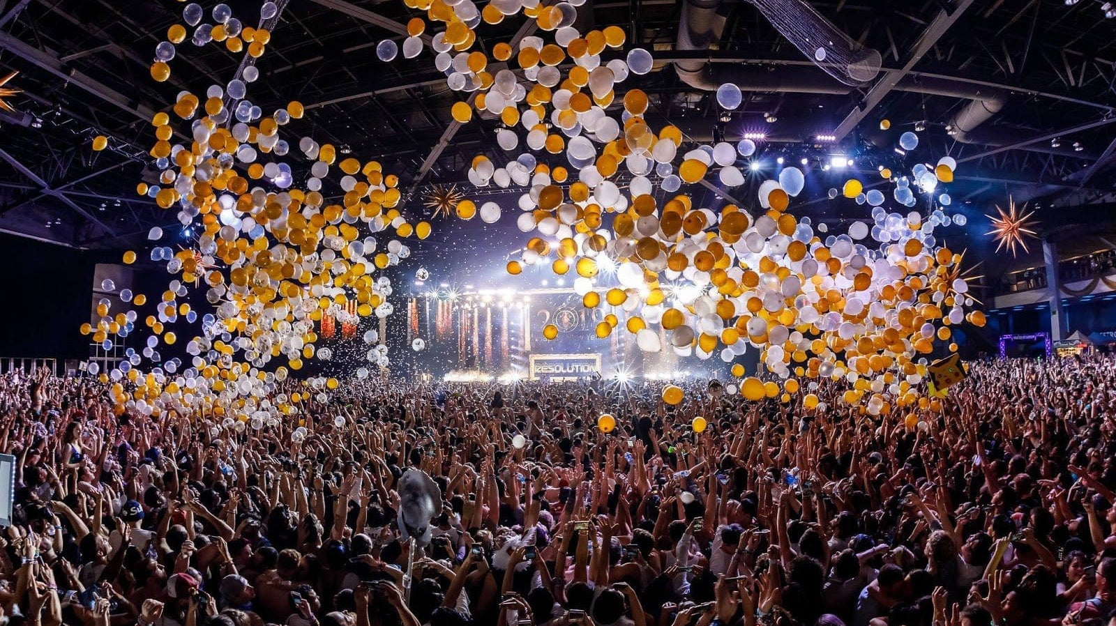 Balloons Dropping at Resolution Festival