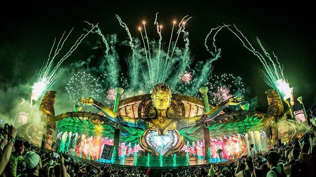 11 Festival Essentials You Don't Know You Needed