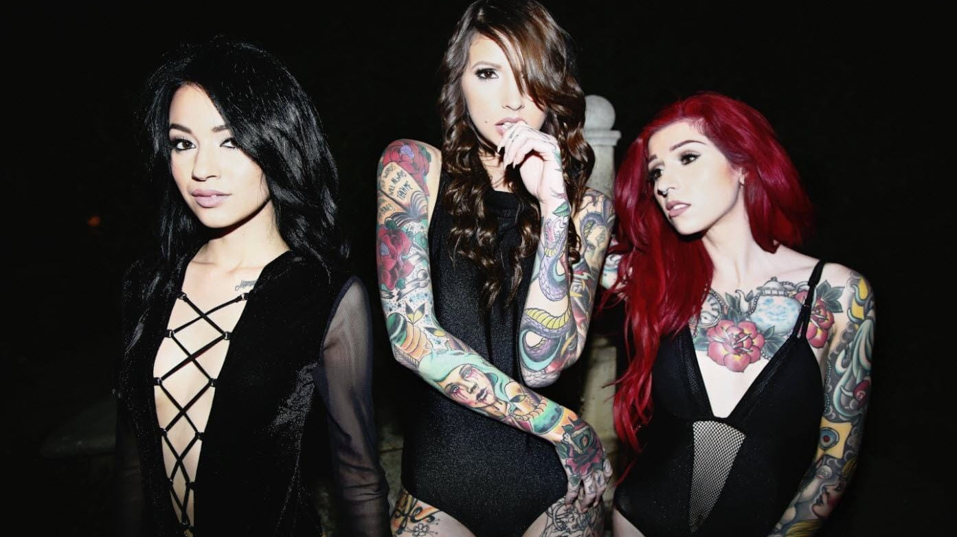 WHY WE ALL NEED A LITTLE BLACK BODYSUIT