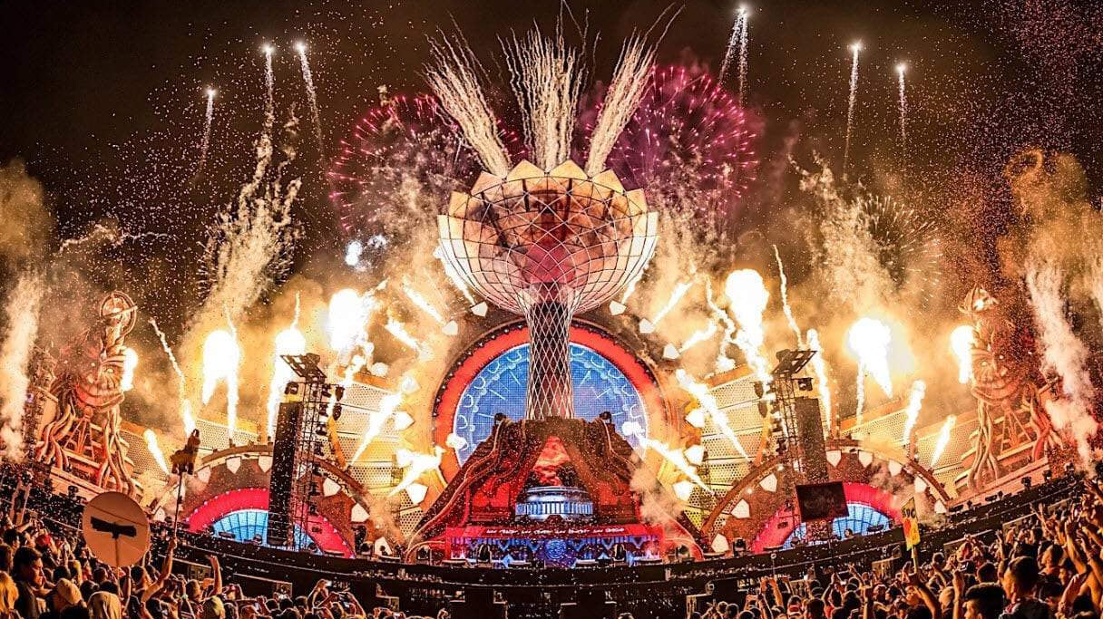 The 5 Stereotypical Things All Ravers Do