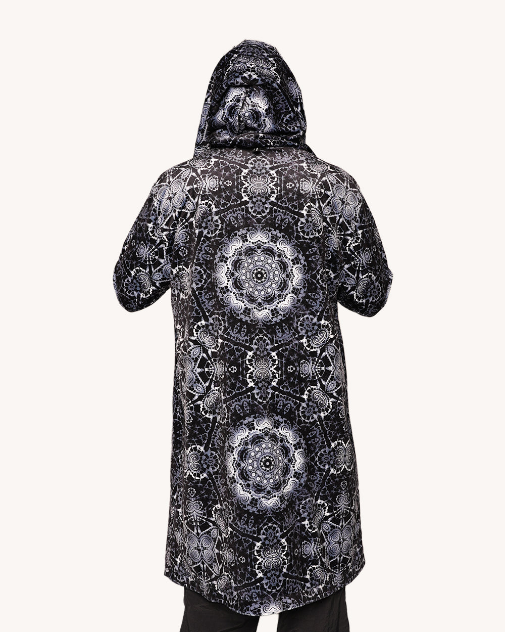 The Seeing Spiral Robe - Image 4