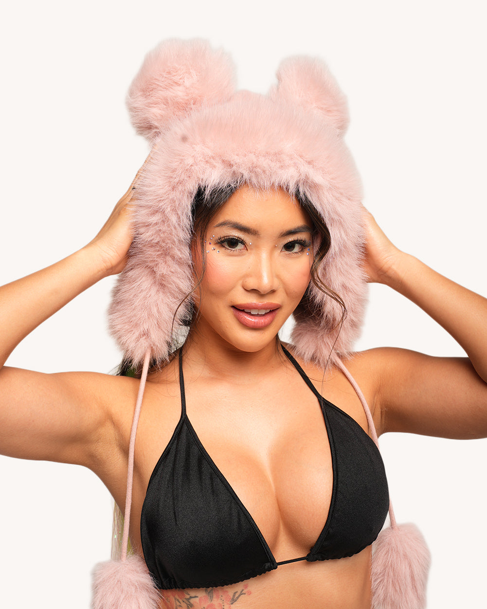 Beary Sweet Furry Hat - Image 35195969536183