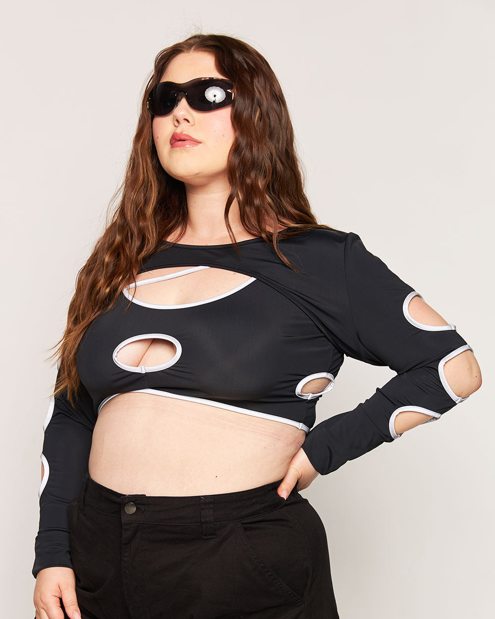 Backstage Baddie Reflective Arm Cutout Ultra Crop Top-Curve1-Black/Silver-Side--Milani---1X
