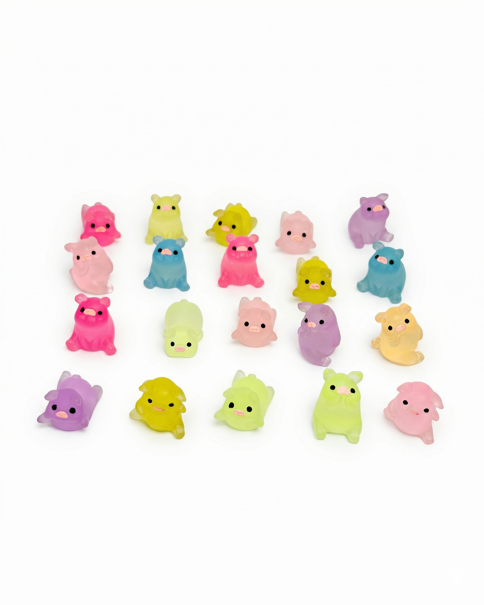 GlowintheDarkPigletsTrinketSet