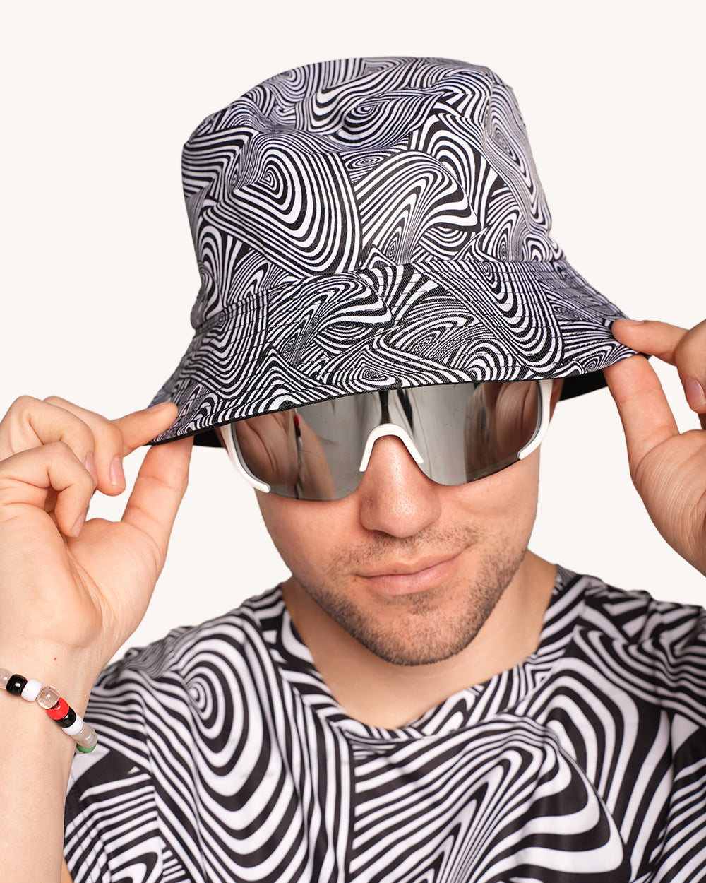 Lucid Loop Reversible Bucket Hat with Stash Pocket - Image 34808961073335