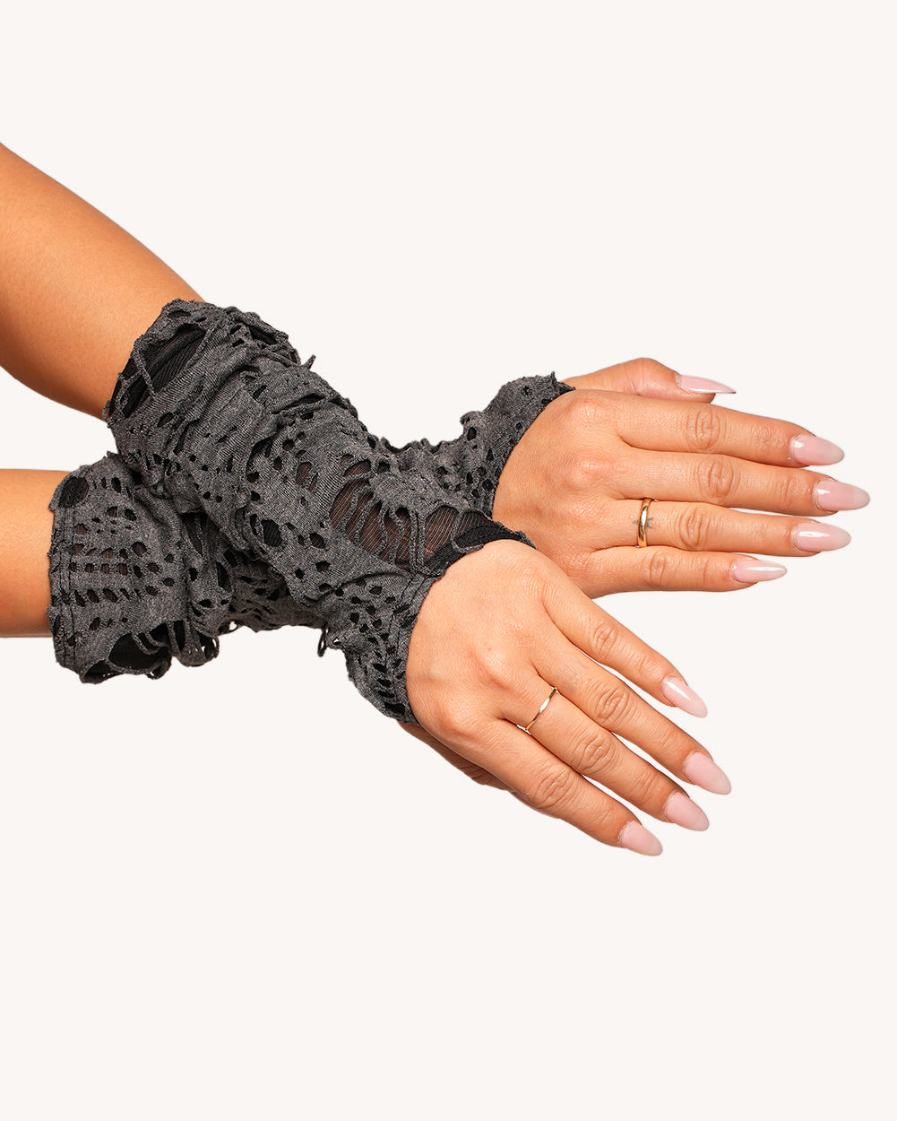 Outbreak Top with Sleeves - Image 33997741818039