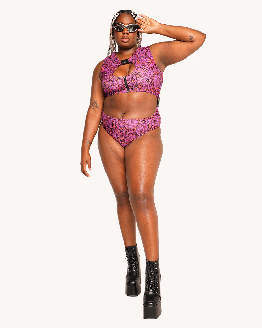 Post-Apocalyptic Bodysuit - Image 33213509370039