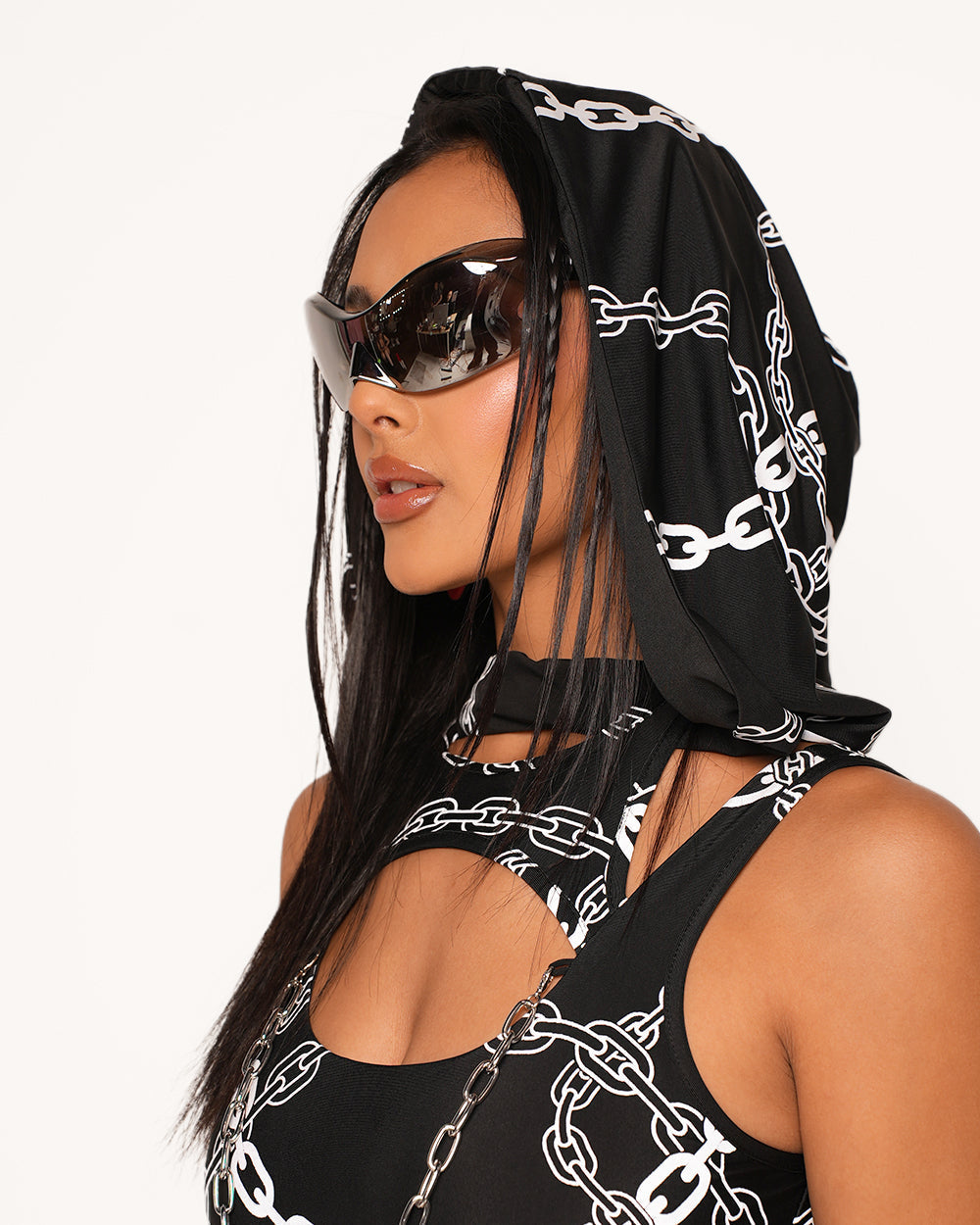 Power Surge Silver Reflective Chain Hood - Image 1