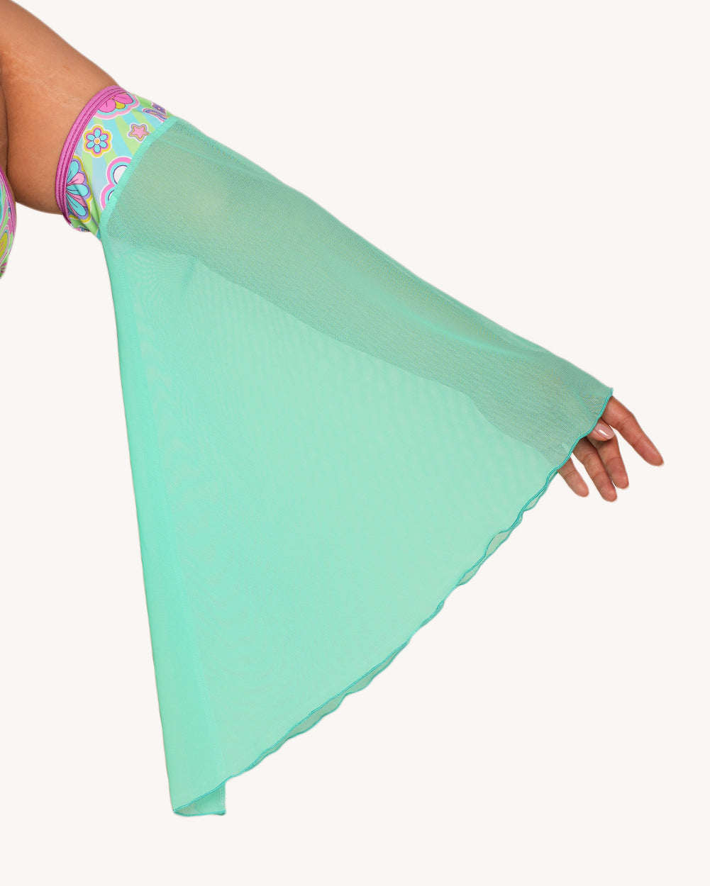 Rolita Couture x iHR Groove Garden Blossom Fan Arm Cover - Image 35297445773495