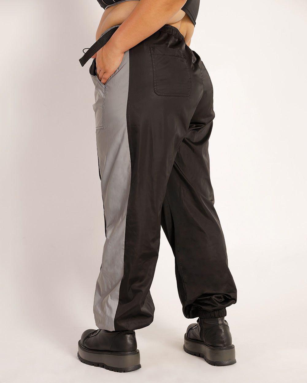 Time 2 Get Lit Reflective Cargo Joggers-Curve1-Black-Back--Silvia---1X