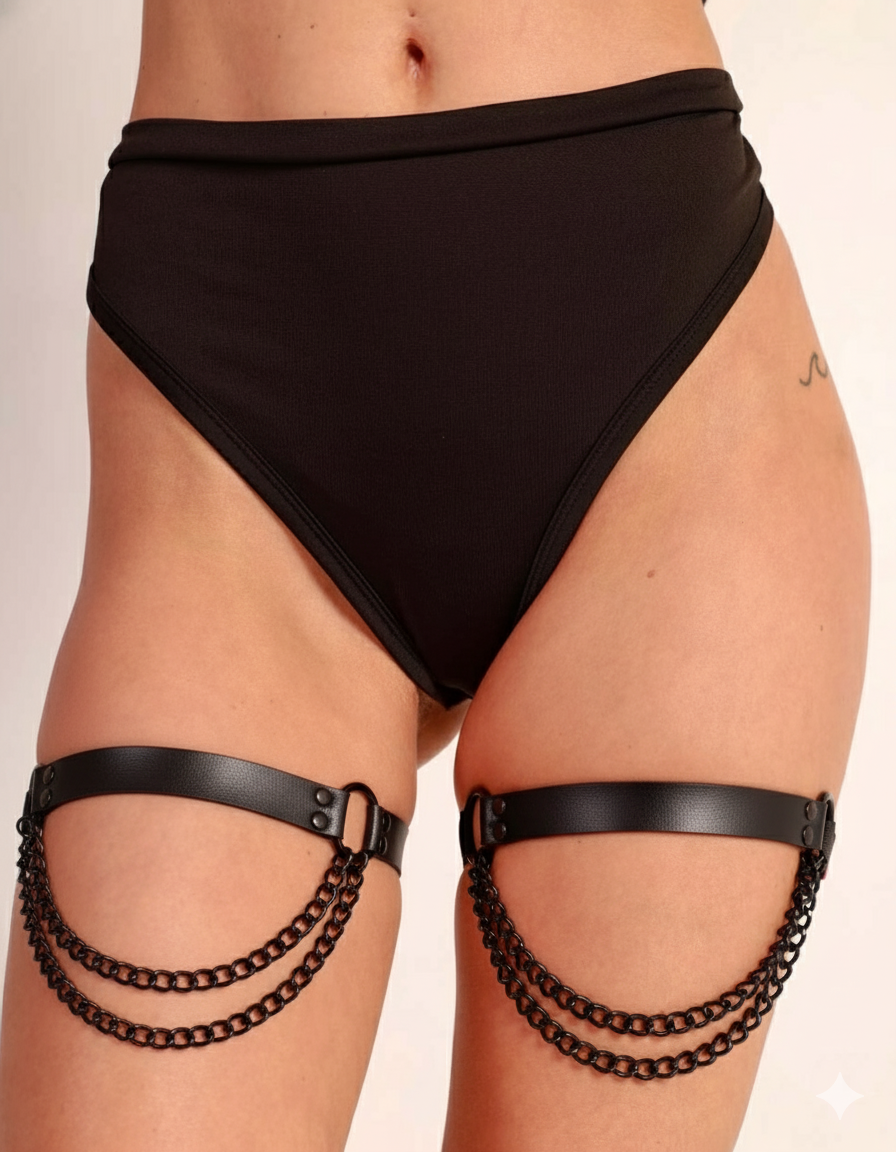 X-quisiteChainPairLegGarters