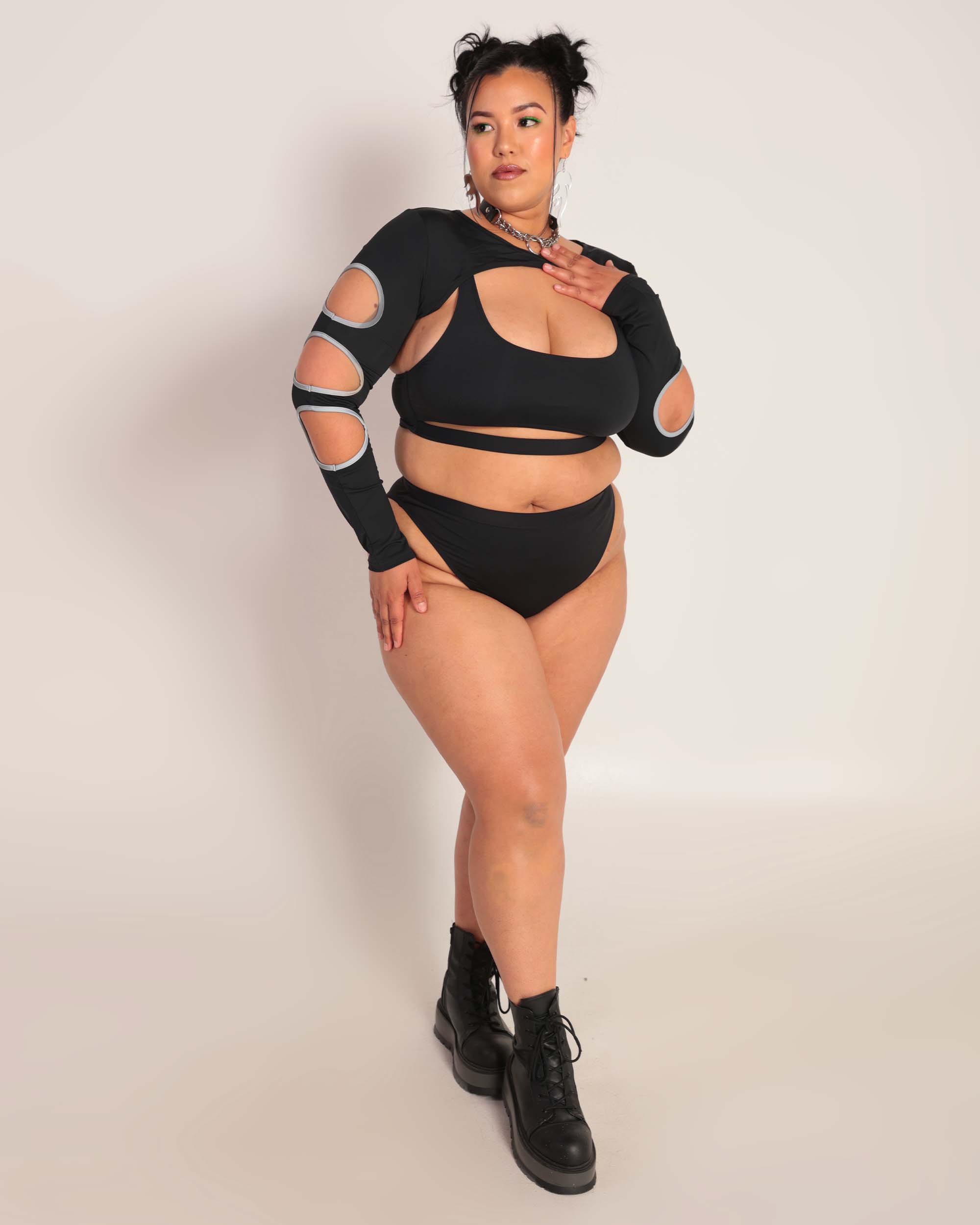 Backstage Baddie Reflective Arm Cutout Ultra Crop Top-Curve1-Black/Silver-Full--Silvia---1X