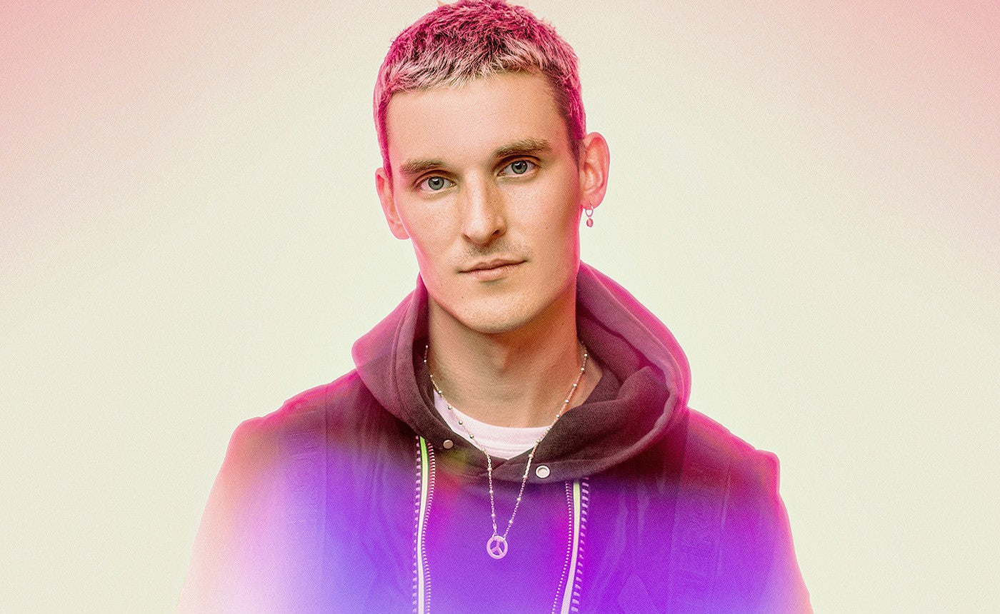 Saying a Temporary Goodbye to Griz at Ezoo