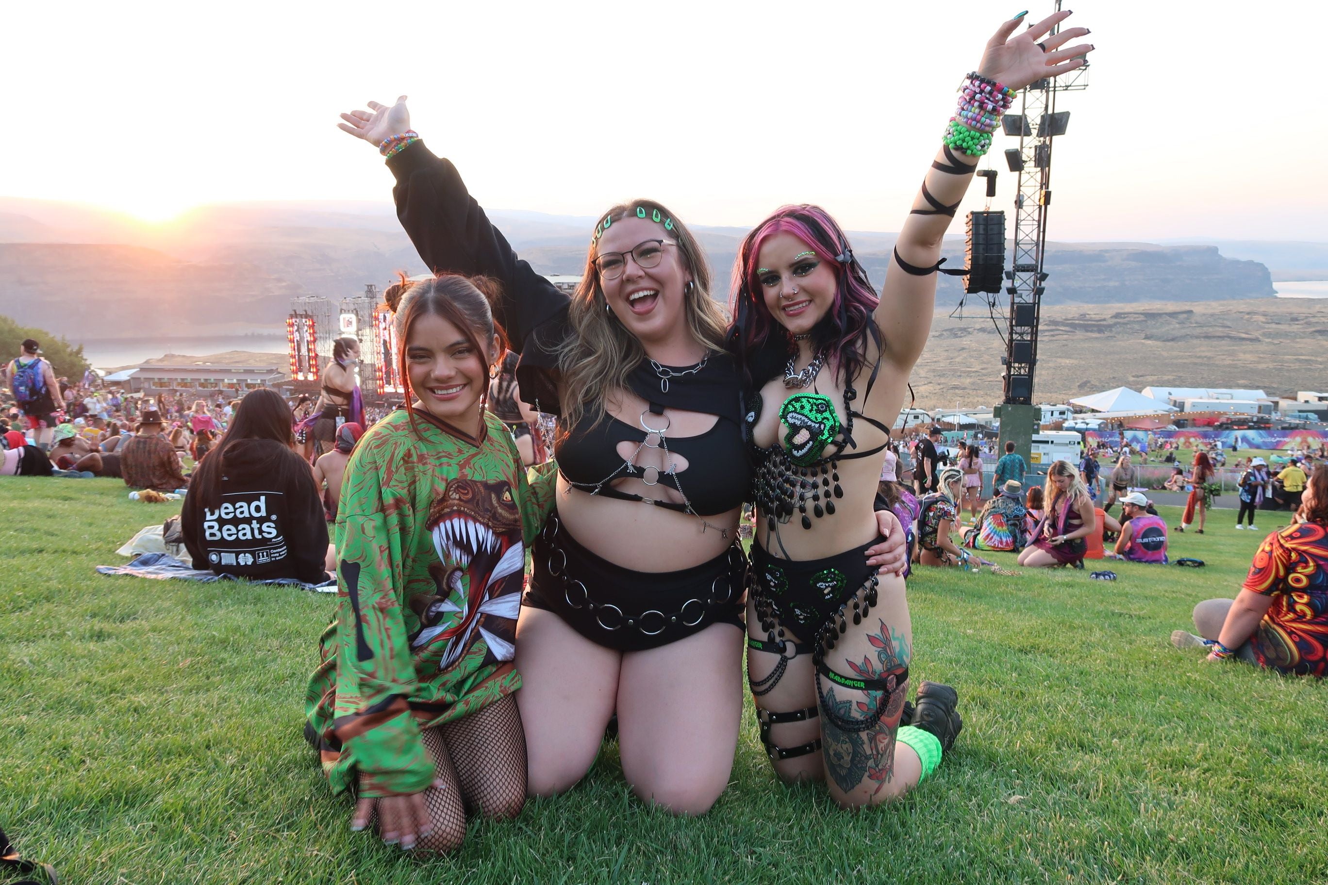 How To Get The Perfect Rave and Festival Photos