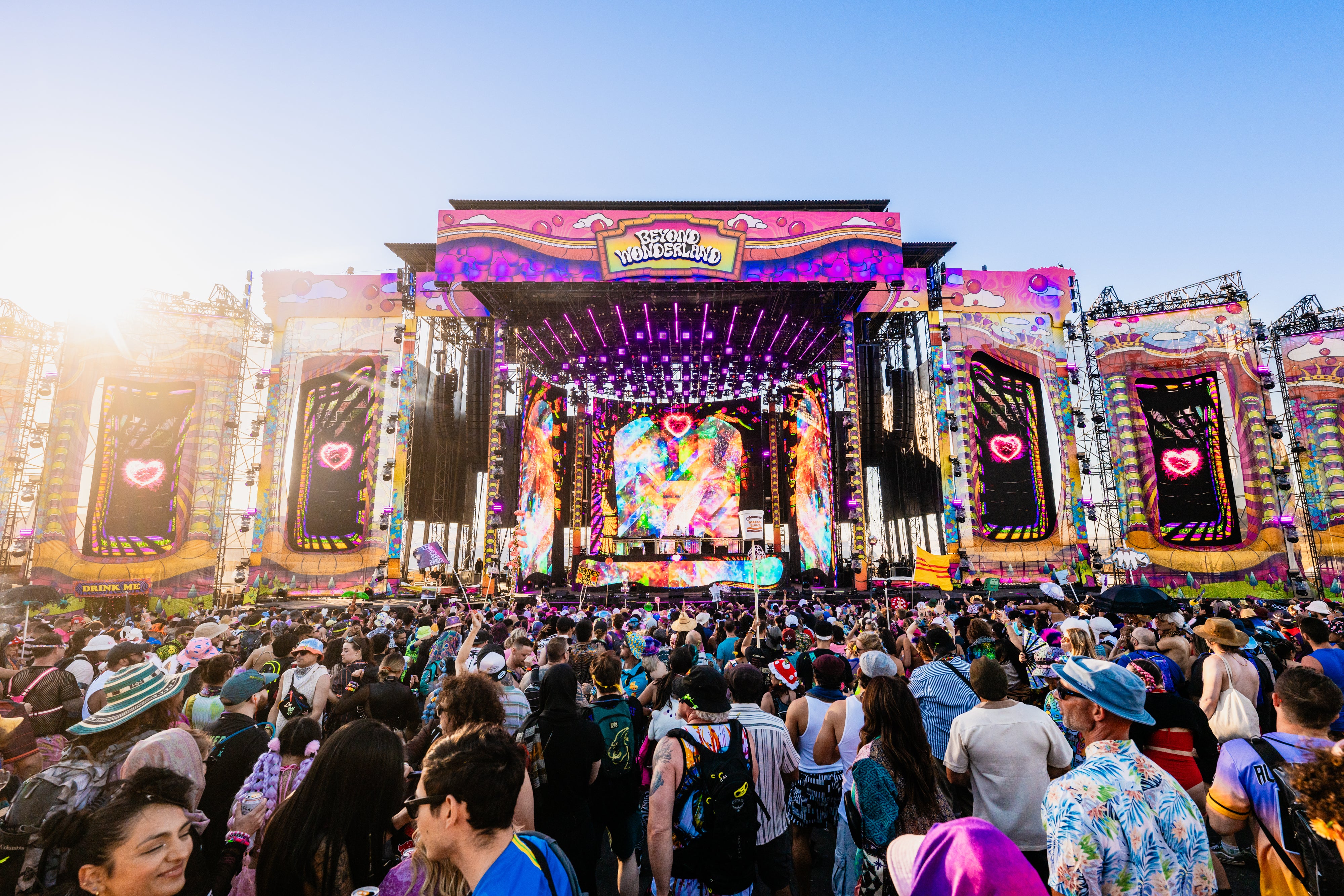 Rave Recap: Beyond Wonderland At The Gorge - Alice's Adventures