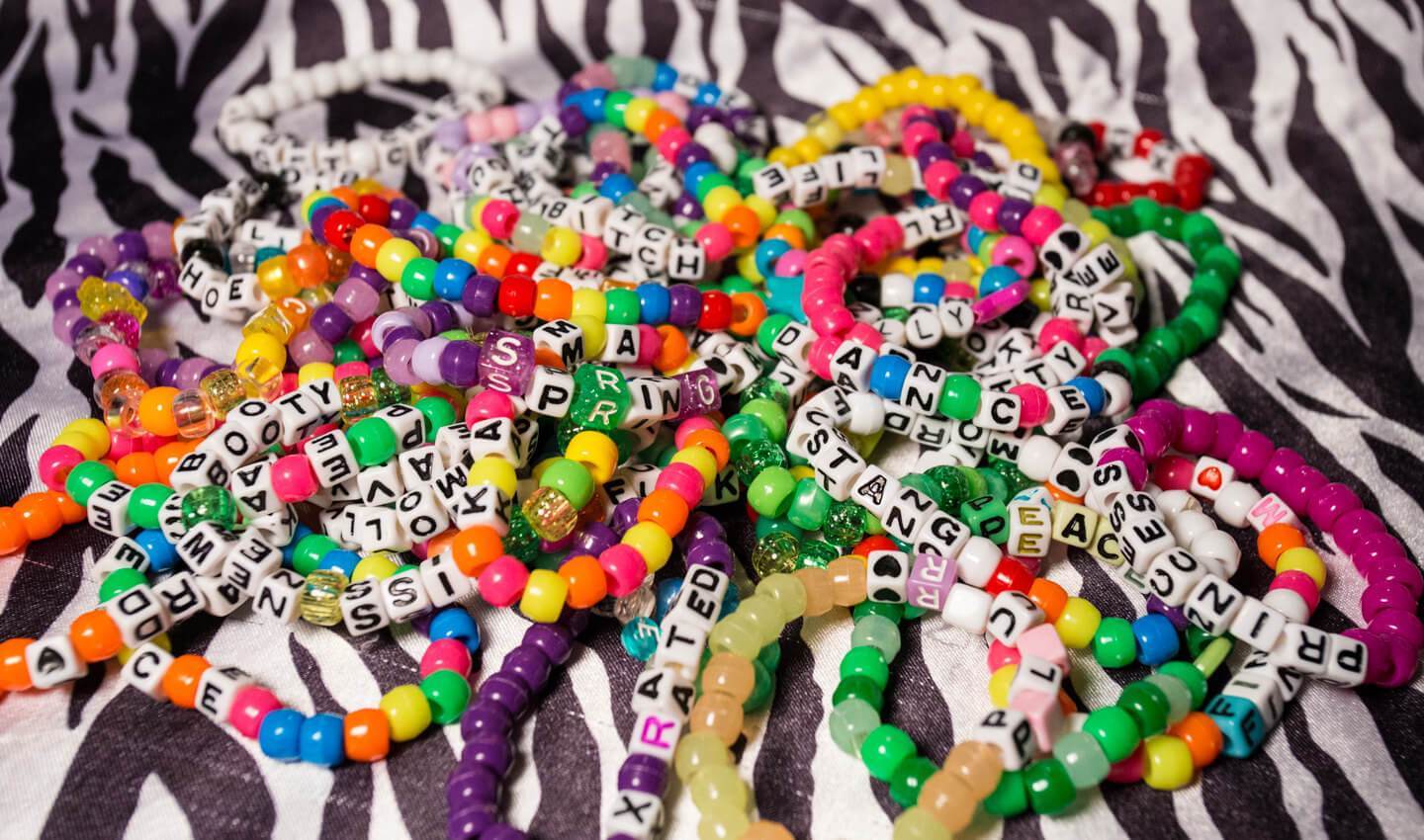 5 Knots Every Kandi Kid Should Know