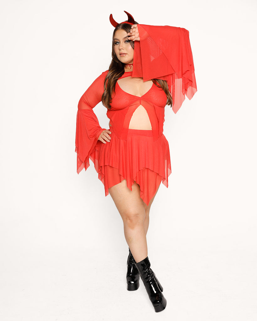 Bloodlust Ultra Crop Top-Red-Curve1-Full--Milani---1X