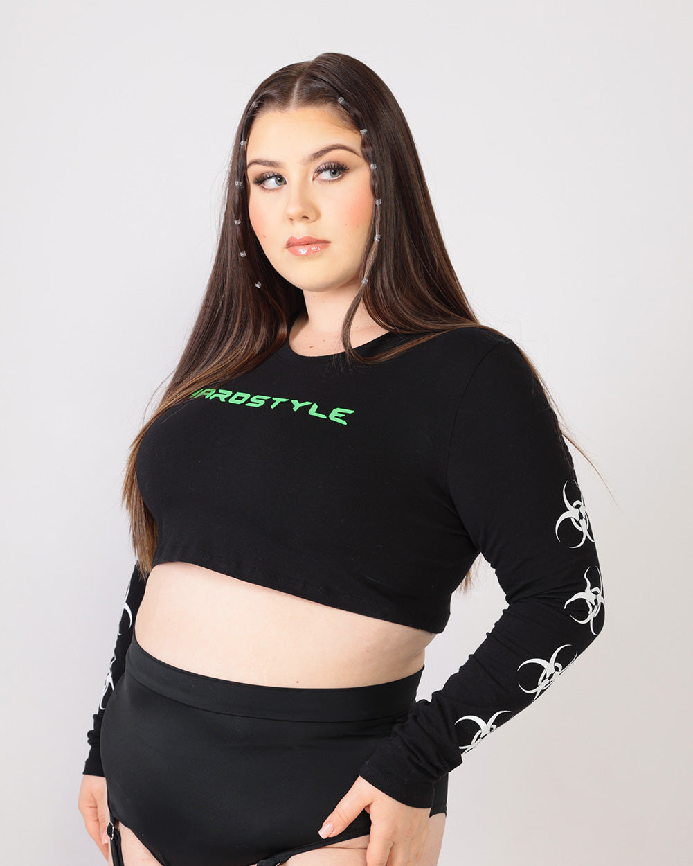 Hardstyle Hottie Long Sleeve Crop Top-Curve1-Black/Green/White-Side--Milani---1X