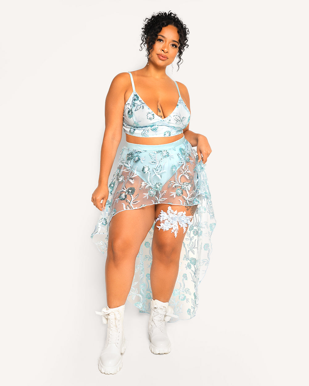 Heaven's Dust Bra Top-Baby Blue-Curve1-Full--Silvia---1X