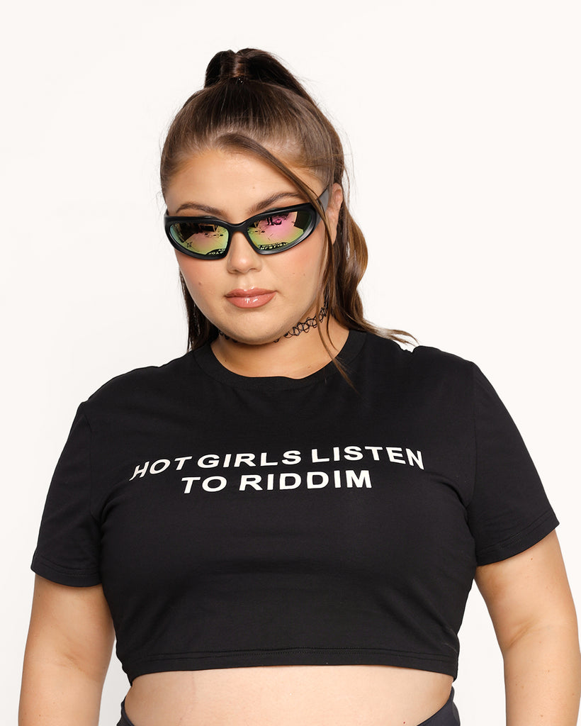 Hot Girls Listen to Riddim Cropped Tee-Black/White-Curve1-Front--Milani---1X