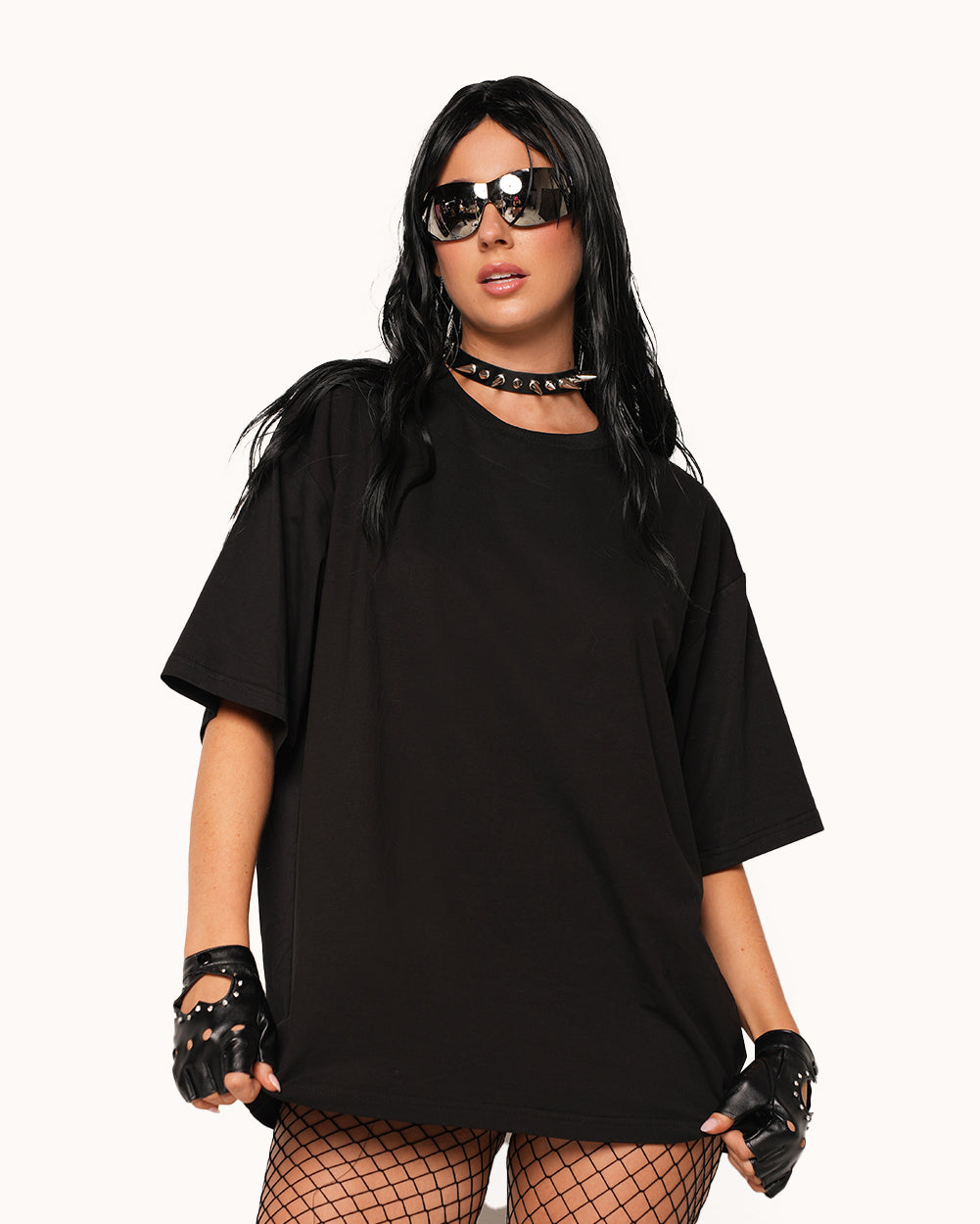 Just Sidequesting Tee-Black/White-Regular-Front--Sarah2---S