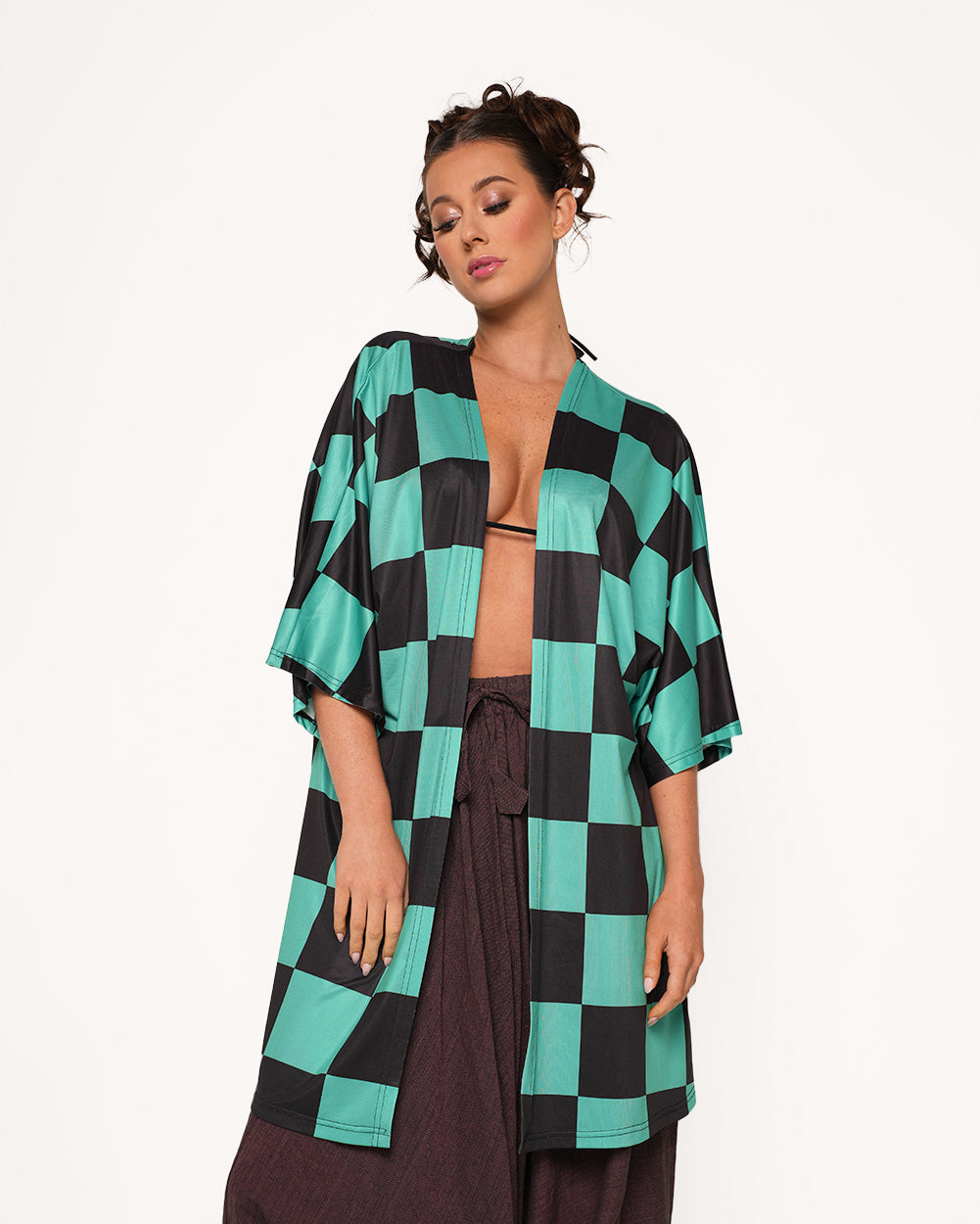 Level Up Robe-Black/Green-Regular-Front--Sarah2---S