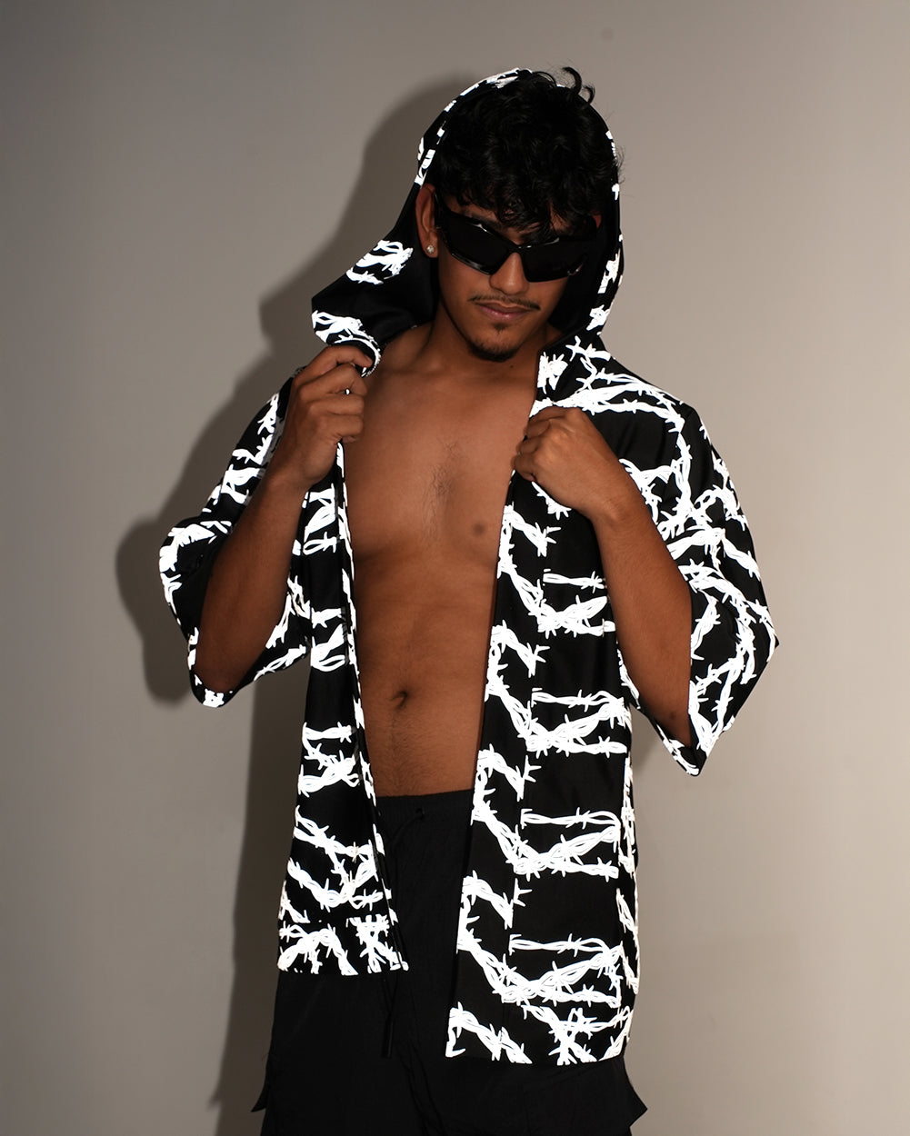 Live Wire Silver Reflective Robe - Image 34017143161015