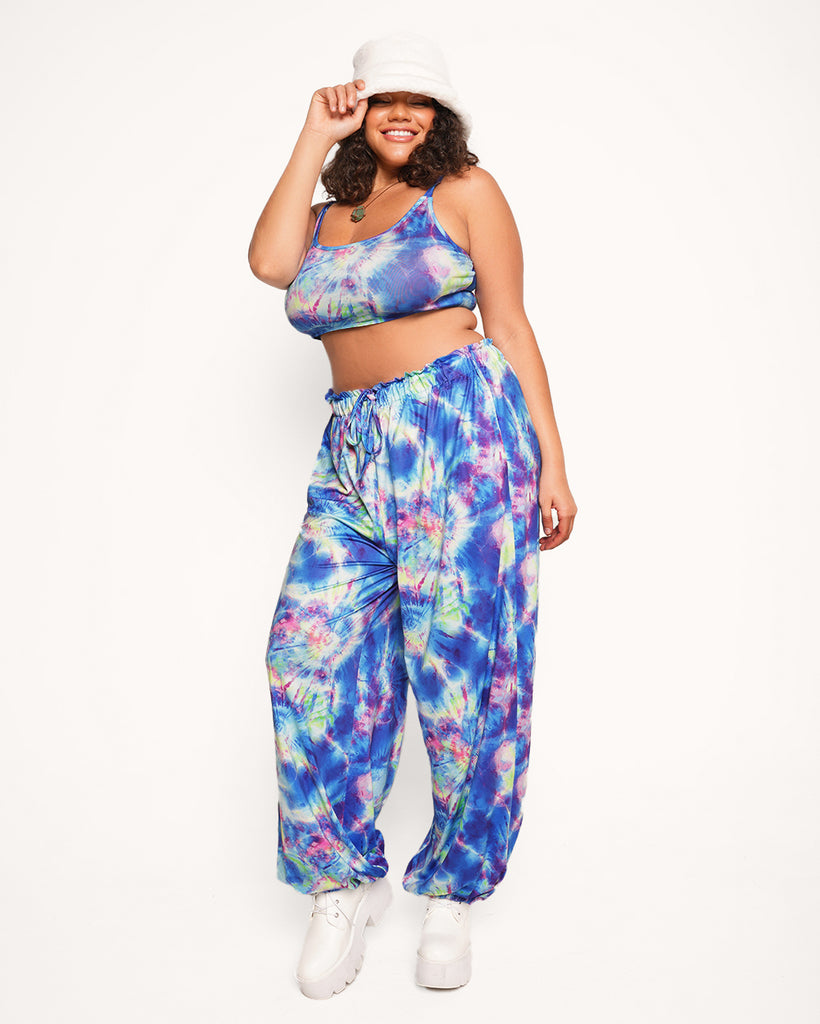 Ocean Waves Harem Pants-Blue/Purple/White-Curve1-Full--Makayla3---1X