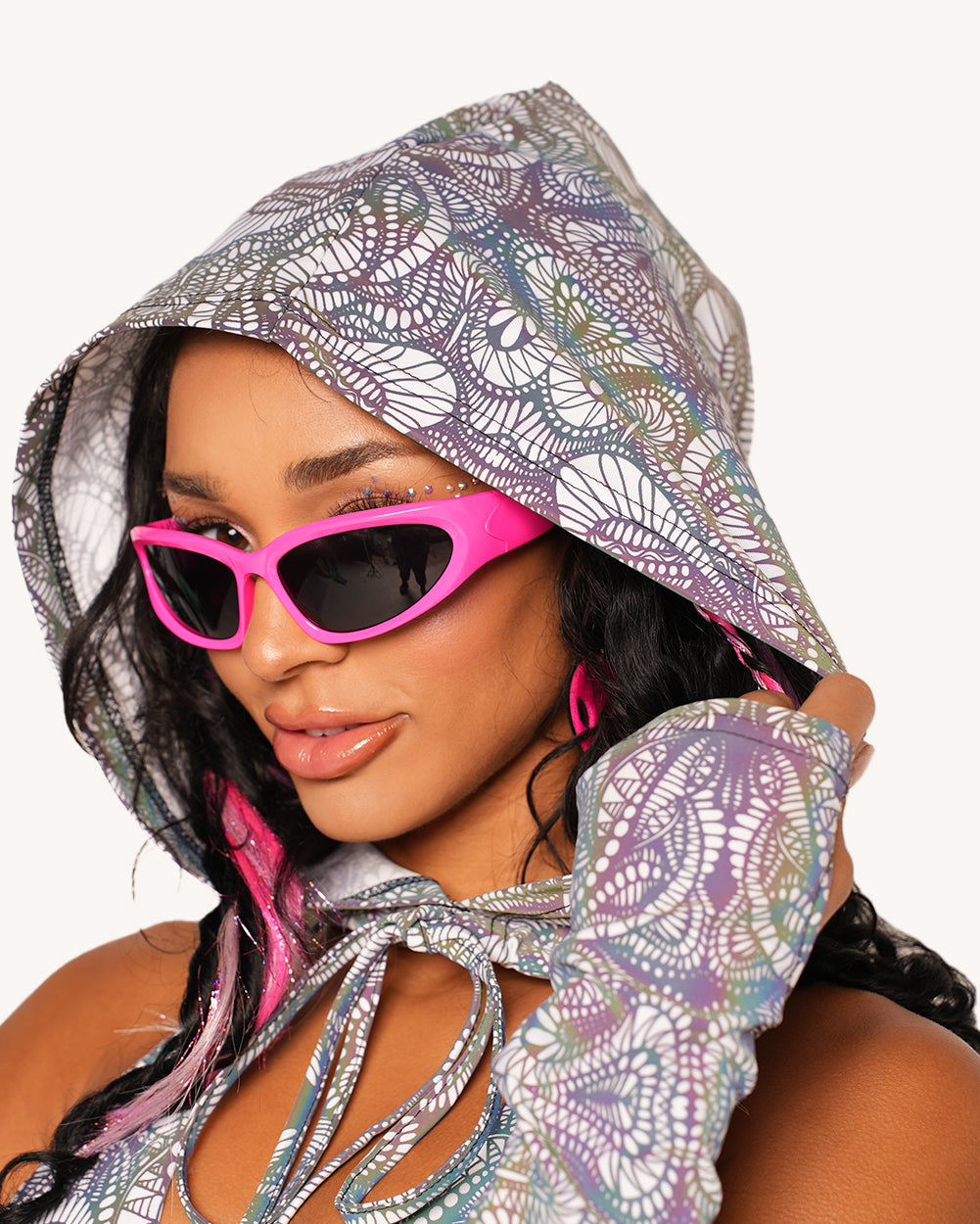 Pure Euphoria White Rainbow Reflective Hood & Sleeve Set - Image 2