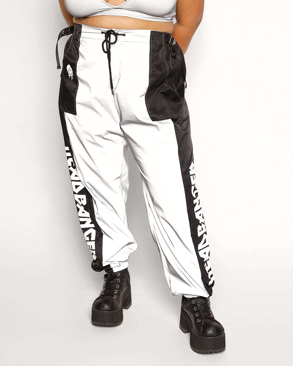 Relentless Unisex Reflective Headbanger Joggers-Black/Silver-Curve1-Front--Silvia---1X