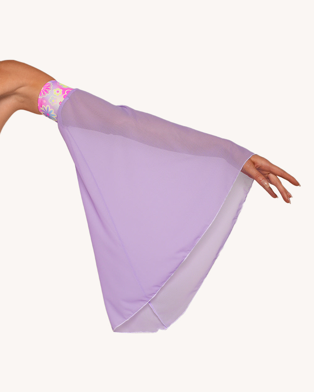 Rolita Couture x iHR Lucid Garden Blossom Fan Arm Cover - Image 32318637637815