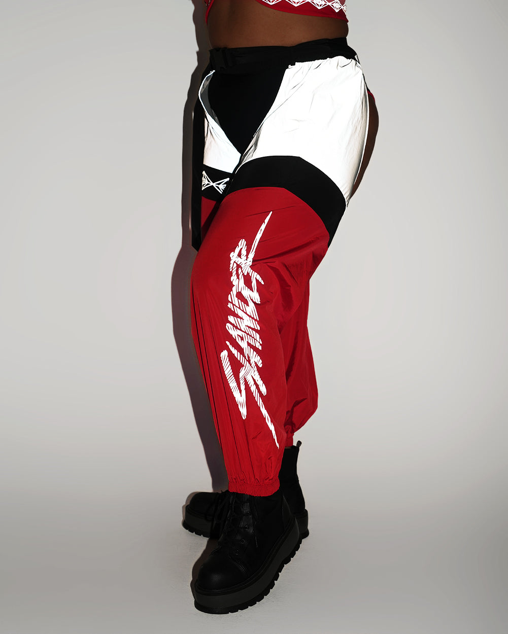 SLANDER x iHR Electric Edge Reflective Chaps-Black/Red/White-Curve1-Reflective--Cassie---1X