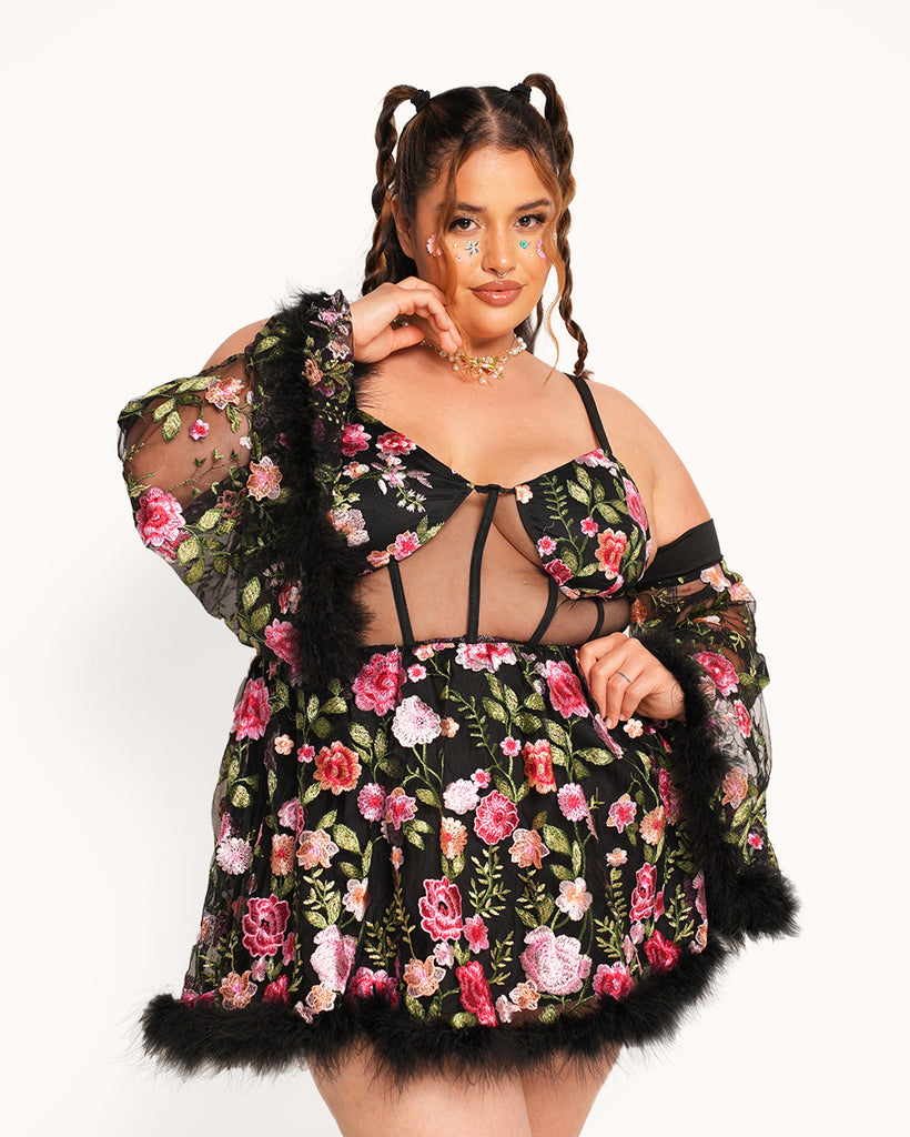 Whimsical Woodland Floral Dress Set-Black-Curve1-Front--Daniella---1X