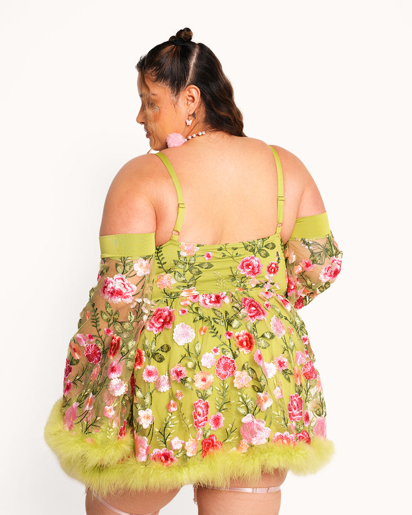 Whimsical Woodland Floral Dress Set-Green/Pink-Curve1-Back--Daniella---1X