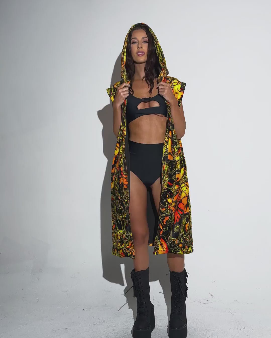 Planet Swirl Zipaway Robe - Image 35914741317815