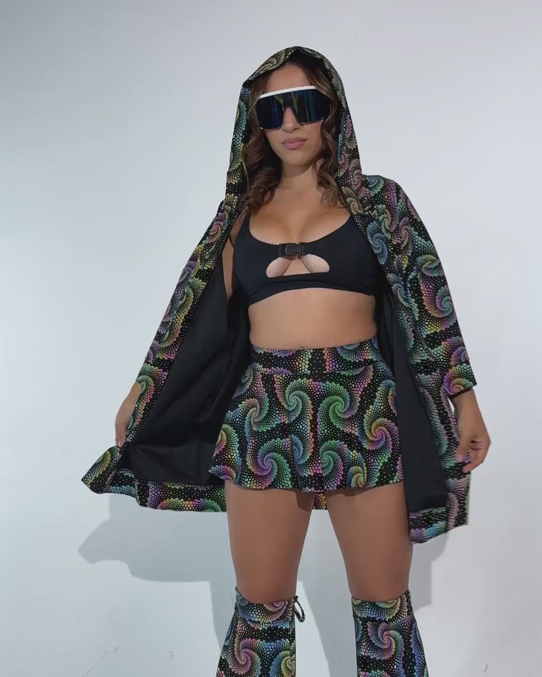 Waking Vision Rainbow Reflective Hooded Robe - Image 33903514615991